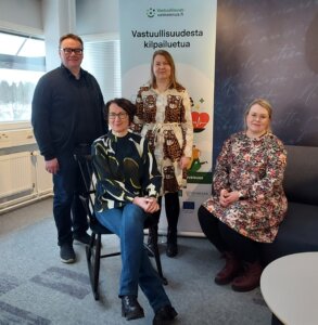 Kuvassa vasemmalta Sami Vuolteenaho, Jaana Jeminen, Anne-Mari Kukkola ja Anna Uusitalo. Kuva: Eija Korjonen