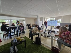 Osallistujia Pyhäjärven valmennuksessa.