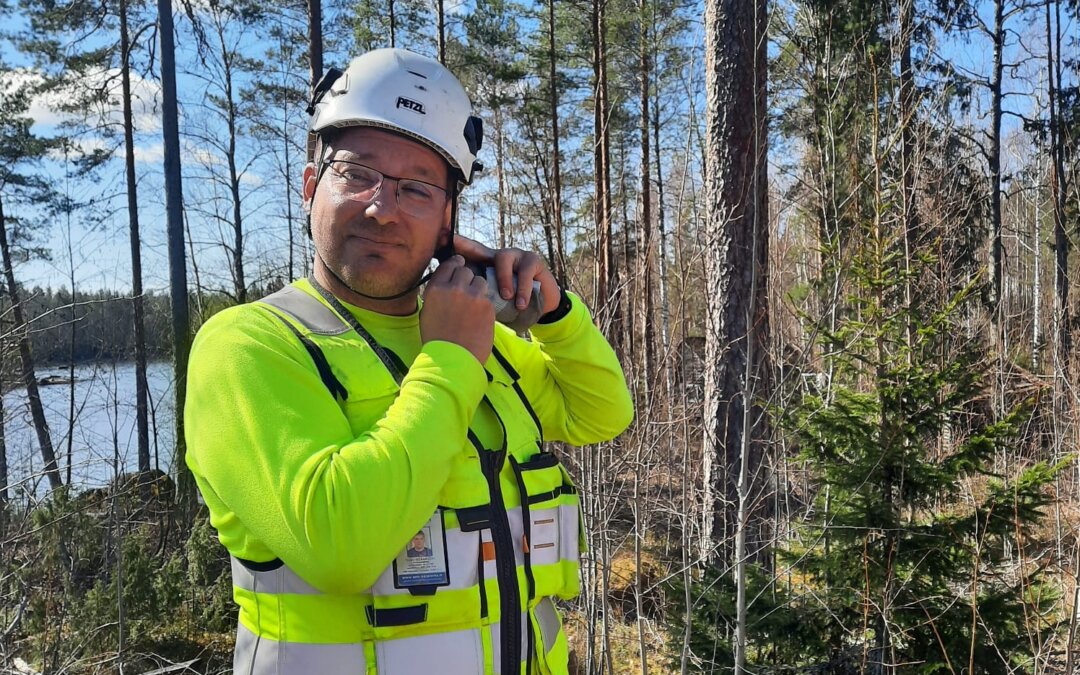 Verkkorakentamista vastuullisesti – KNK Networks panostaa turvallisuuteen ja ympäristöön