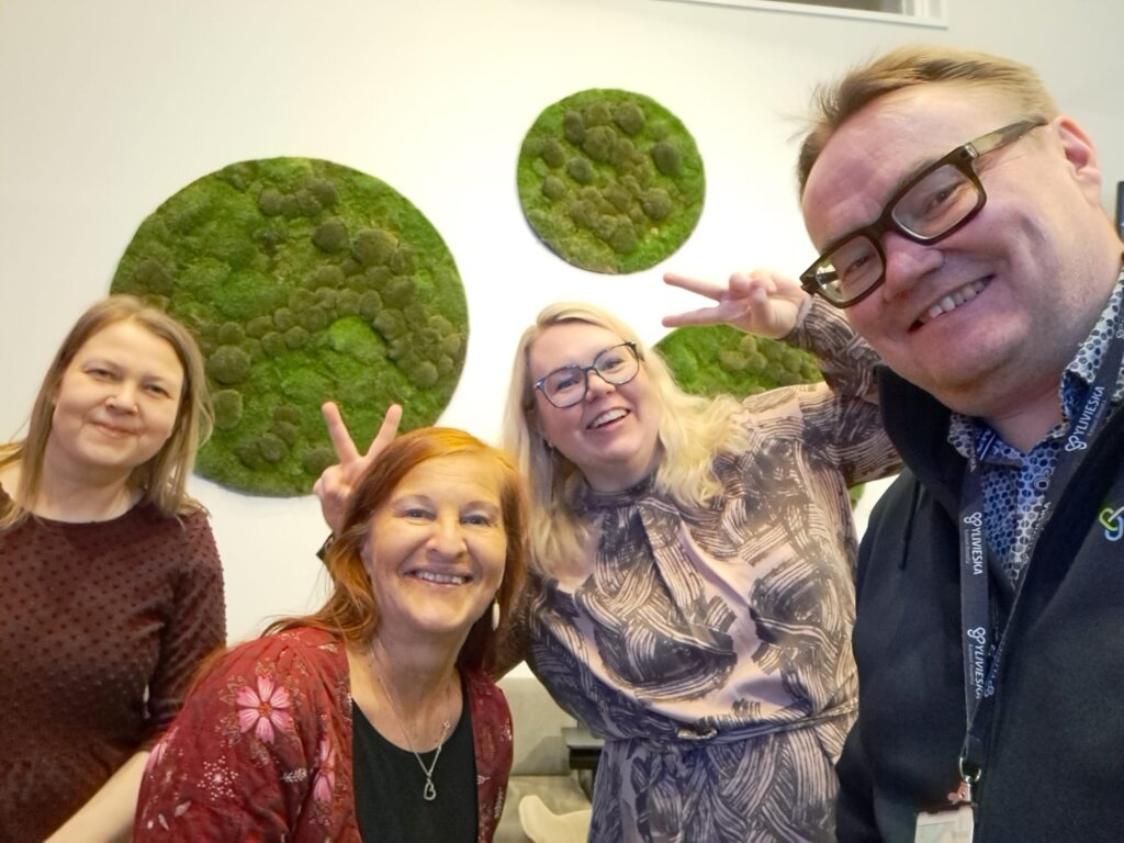 Anne-Mari Kukkola, Eeva Leinonen, Anna Uusitalo ja Sami Vuolteenaho.